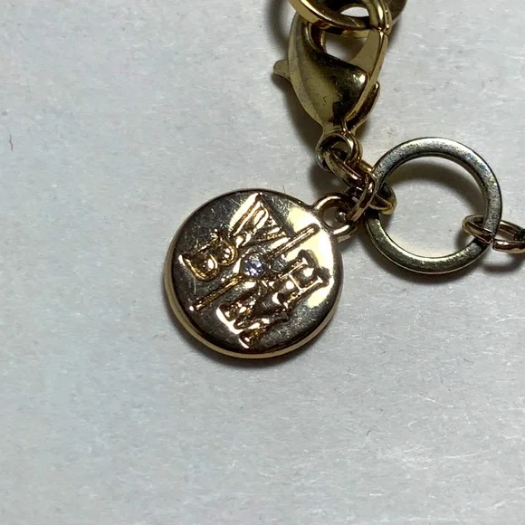 White House Black Market Necklace - Picture 4 of 5